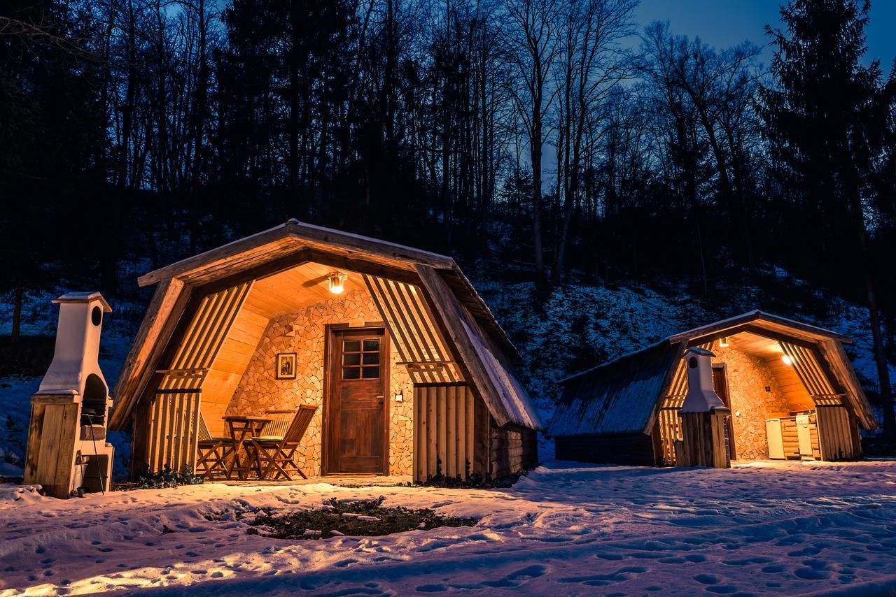 Glamping Pibernik - Pr' Hostar Hotel Блед Екстериор снимка